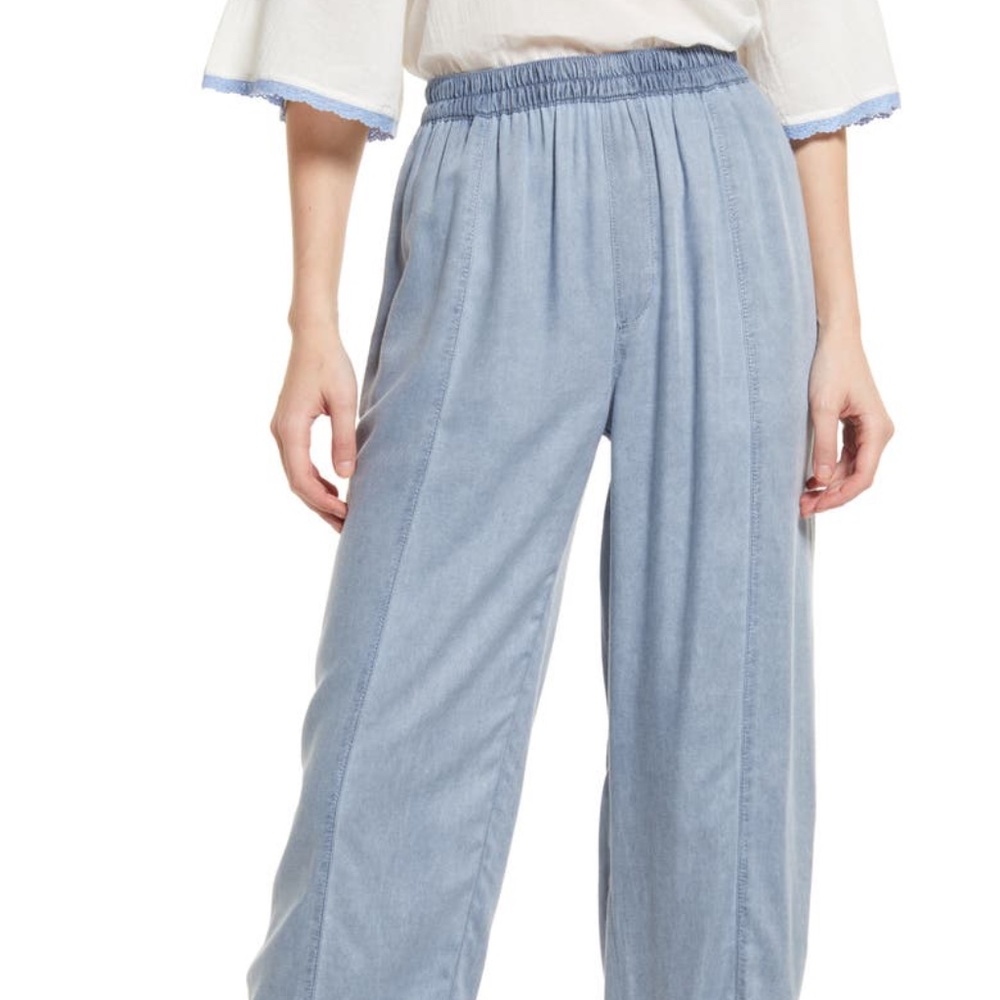 Women's Pull-On Washed Twill Cropped Pants